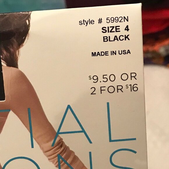 HUE Essential Solutions Control Top Pantyhose Size 4 Black - Picture 2 of 3